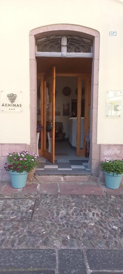 Hotel Aghinas Bosa Exterior foto